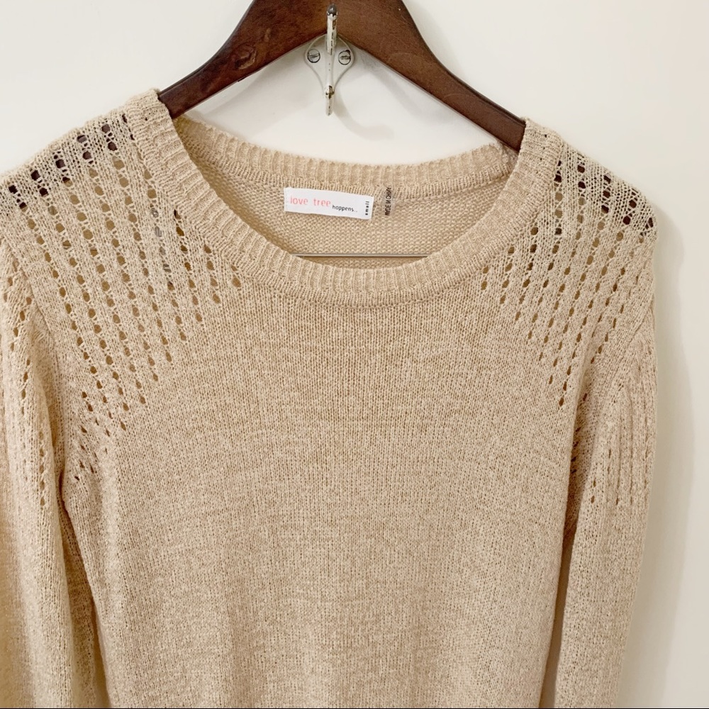 🎁 5/$25 Love tree lightweight sweater tunic open weave small